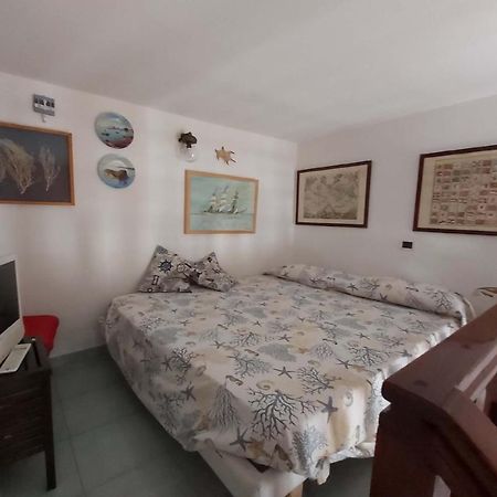 Bed And Breakfast Latomare Napoli Ngoại thất bức ảnh